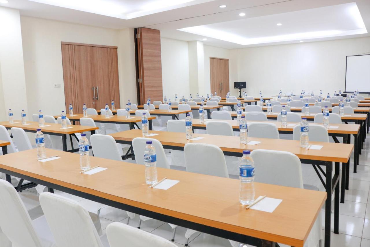 Legreen Suite Ratulangi Ambon Luaran gambar